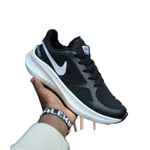Nike Zoom Pegasus Sport Shoes - Image 4