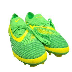Phantom 6 Football Kicks